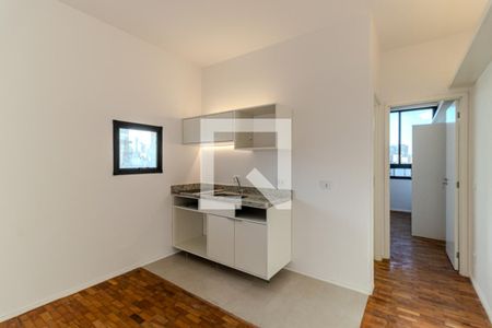 Sala/Cozinha de apartamento para alugar com 1 quarto, 40m² em República, São Paulo