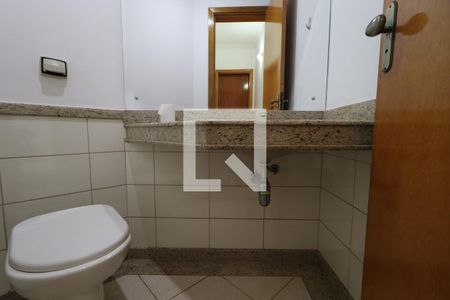 Lavabo de apartamento para alugar com 4 quartos, 200m² em Centro, Ribeirão Preto