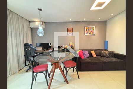 Sala de apartamento para alugar com 1 quarto, 45m² em Vila Nova Conceição, São Paulo