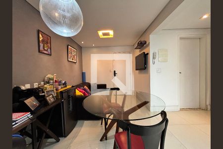 Sala de apartamento para alugar com 1 quarto, 45m² em Vila Nova Conceição, São Paulo