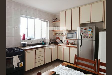 Casa à venda com 3 quartos, 130m² em Vila Madalena, São Paulo