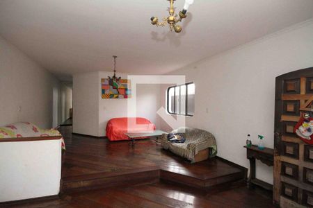 Sala de casa à venda com 3 quartos, 250m² em Jardim Vila Formosa, São Paulo