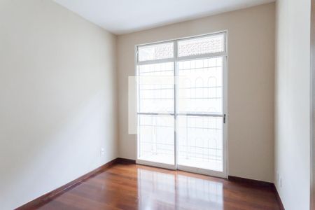 quarto 2 de apartamento à venda com 3 quartos, 140m² em Floresta, Belo Horizonte