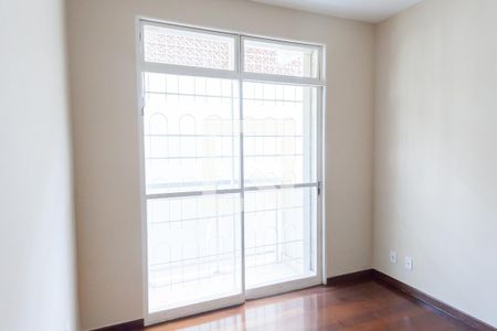 quarto 2 de apartamento à venda com 3 quartos, 140m² em Floresta, Belo Horizonte