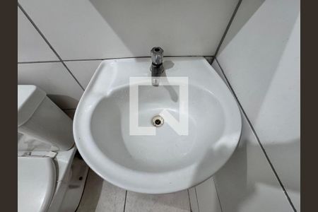 Suíte - Banheiro de apartamento à venda com 3 quartos, 60m² em Recreio dos Bandeirantes, Rio de Janeiro