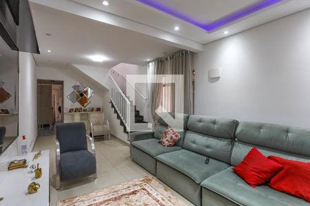 Sala  de casa à venda com 5 quartos, 261m² em Piraporinha, Diadema