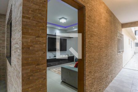 Entrada  de casa à venda com 5 quartos, 261m² em Piraporinha, Diadema