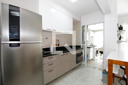 Sala e Cozinha de apartamento à venda com 2 quartos, 66m² em Paraíso, São Paulo