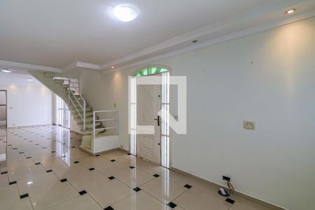 Sala de casa à venda com 3 quartos, 184m² em Cidade São Francisco, São Paulo