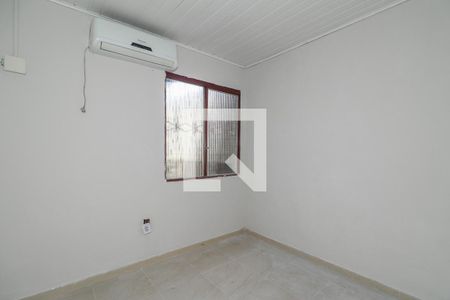 Quarto de casa à venda com 3 quartos, 129m² em Sarandi, Porto Alegre