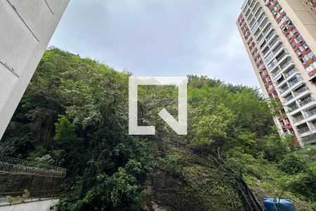 Apartamento à venda com 2 quartos, 50m² em Leme, Rio de Janeiro