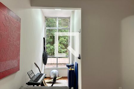 Apartamento para alugar com 2 quartos, 50m² em Leme, Rio de Janeiro