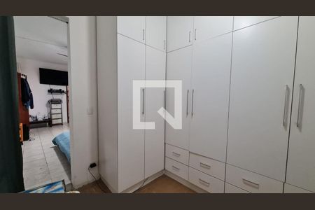 Casa à venda com 4 quartos, 242m² em Liberdade, São Paulo