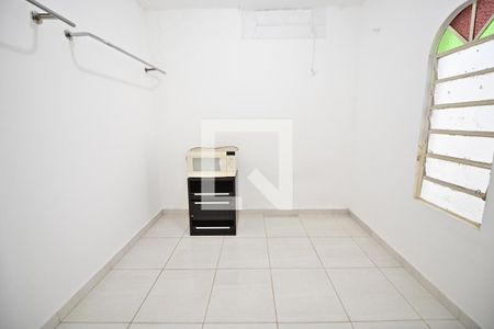 Quarto de casa para alugar com 2 quartos, 250m² em Setor Coimbra, Goiânia