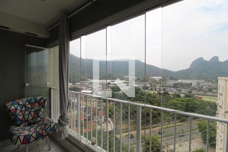 Varanda de apartamento à venda com 2 quartos, 60m² em Jacarepaguá, Rio de Janeiro