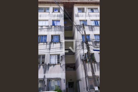 Fachada do bloco de apartamento para alugar com 2 quartos, 50m² em Jardim das Margaridas, Salvador