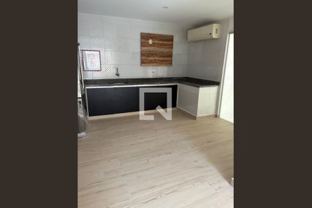 Cozinha de casa de condomínio à venda com 4 quartos, 280m² em Recreio dos Bandeirantes, Rio de Janeiro