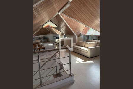 Sala de casa de condomínio à venda com 4 quartos, 280m² em Recreio dos Bandeirantes, Rio de Janeiro