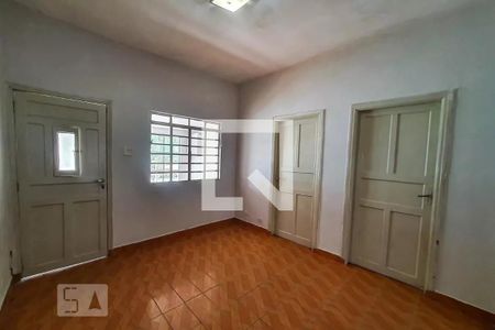 Sala de casa à venda com 4 quartos, 180m² em Jardim Maria Estela, São Paulo