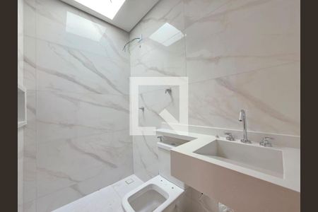 Casa à venda com 3 quartos, 100m² em Vila Frugoli, São Paulo