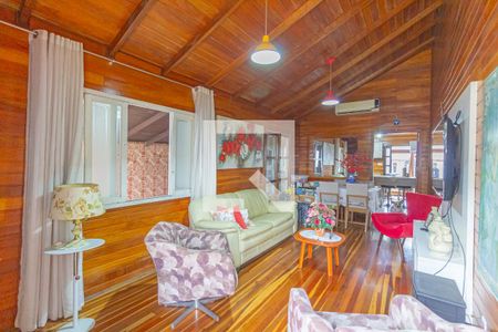 Sala de casa à venda com 2 quartos, 100m² em Niterói, Canoas