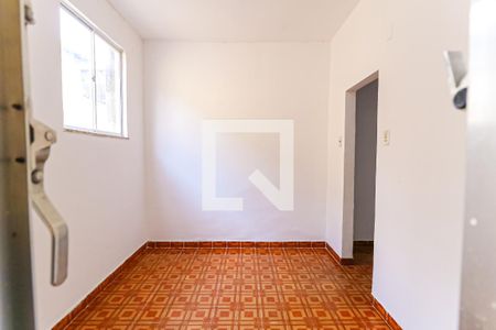 Quarto de casa para alugar com 1 quarto, 40m² em Pilares, Rio de Janeiro
