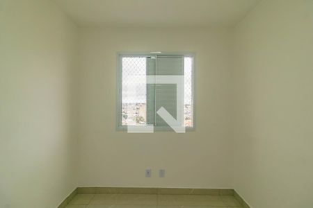 Quarto de apartamento para alugar com 2 quartos, 50m² em Jardim Itacolomi, São Paulo