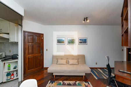 Sala de apartamento à venda com 1 quarto, 40m² em Savassi, Belo Horizonte