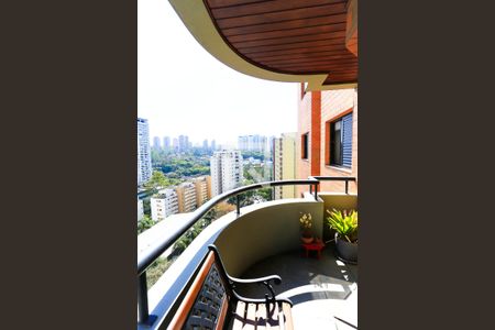 Varanda de apartamento para alugar com 3 quartos, 109m² em Vila Andrade, São Paulo