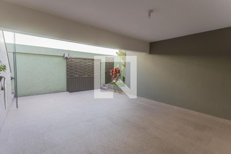 Garagem de casa à venda com 2 quartos, 109m² em São Marcos, Belo Horizonte