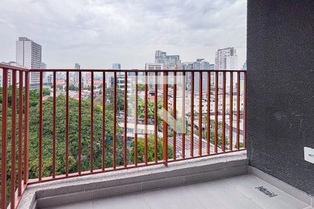 Varanda  de kitnet/studio à venda com 1 quarto, 28m² em Pinheiros, São Paulo