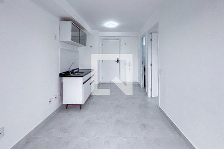 Sala/Cozinha de kitnet/studio à venda com 1 quarto, 28m² em Pinheiros, São Paulo