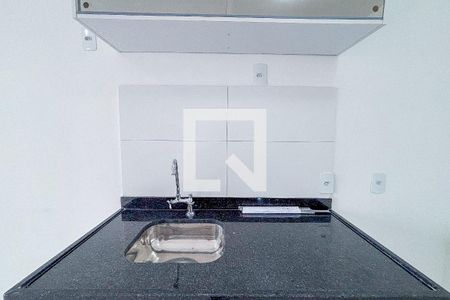 Sala/Cozinha de kitnet/studio à venda com 1 quarto, 28m² em Pinheiros, São Paulo