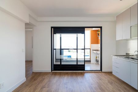 Sala/Cozinha de apartamento para alugar com 2 quartos, 40m² em Carandiru, São Paulo