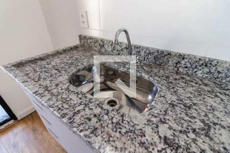 Sala/Cozinha de apartamento para alugar com 2 quartos, 40m² em Carandiru, São Paulo