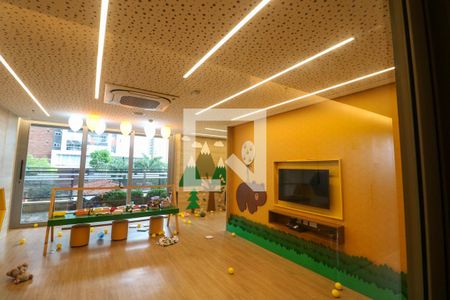 Apartamento para alugar com 3 quartos, 106m² em Jardim das Acácias, São Paulo