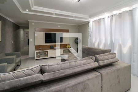 Sala de casa para alugar com 3 quartos, 400m² em Parque dos Bancarios, São Paulo