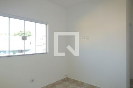 Sala de casa para alugar com 3 quartos, 70m² em Parque Santa Rita, São Paulo