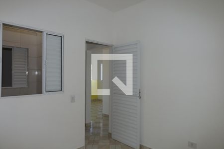 Quarto 2 de casa para alugar com 3 quartos, 70m² em Parque Santa Rita, São Paulo