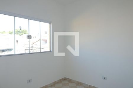 Quarto 1 de casa para alugar com 3 quartos, 70m² em Parque Santa Rita, São Paulo