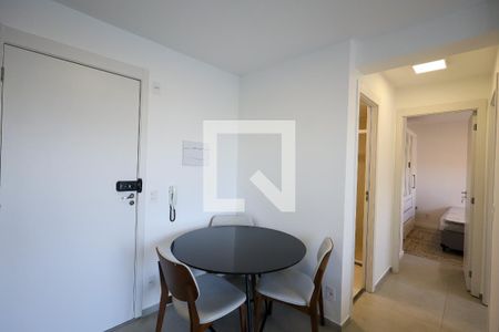Sala - Cozinha  de apartamento para alugar com 2 quartos, 36m² em Jardim Caravelas, São Paulo