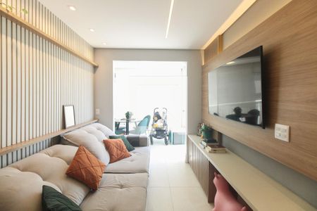 Sala  de apartamento à venda com 2 quartos, 47m² em Cidade Mãe do Céu, São Paulo