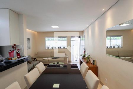 Sala 1 de casa à venda com 3 quartos, 210m² em Castelo, Belo Horizonte