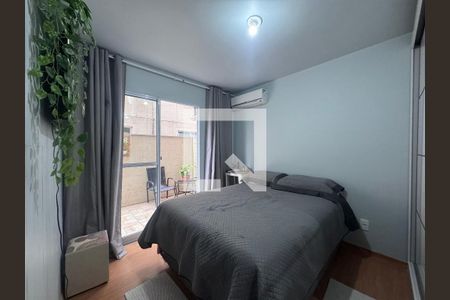 Apartamento à venda com 2 quartos, 58m² em Santos Dumont, São Leopoldo