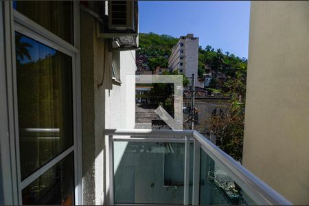 Sala de apartamento à venda com 2 quartos, 56m² em Vila Isabel, Rio de Janeiro
