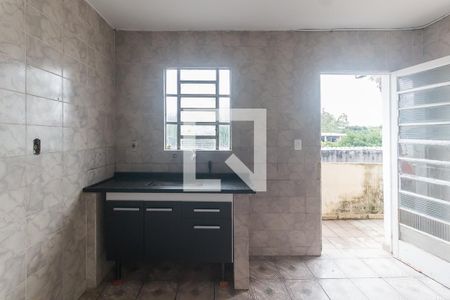Cozinha de casa para alugar com 3 quartos, 250m² em Jardim Rodeio, Mogi das Cruzes