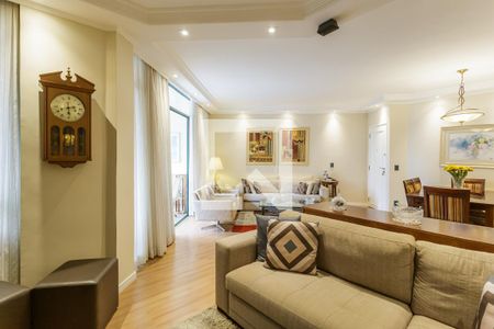 Sala de apartamento à venda com 3 quartos, 125m² em Moema, São Paulo