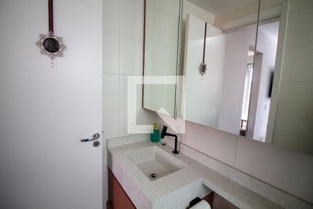 Banheiro da Suíte de apartamento para alugar com 1 quarto, 29m² em Jardim Caravelas, São Paulo