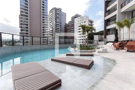 Piscina de apartamento à venda com 1 quarto, 28m² em Indianópolis, São Paulo
