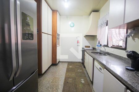 Cozinha de apartamento à venda com 3 quartos, 198m² em Paraíso do Morumbi, São Paulo